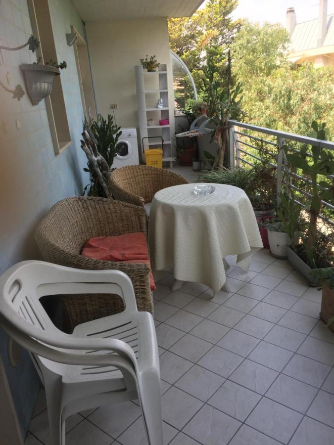 Casa Delle Sorprese Apartment Pescara Exterior photo